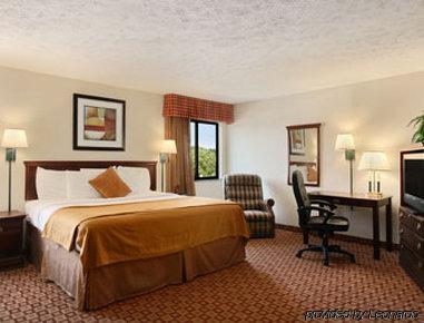 Days Inn By Wyndham Bloomington Cameră foto